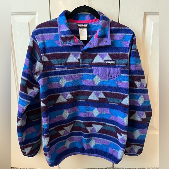 Patagonia Synchilla Women’s XS Snap-T Fleece Pullover in Tango Aztec Purple - Picture 1 of 12